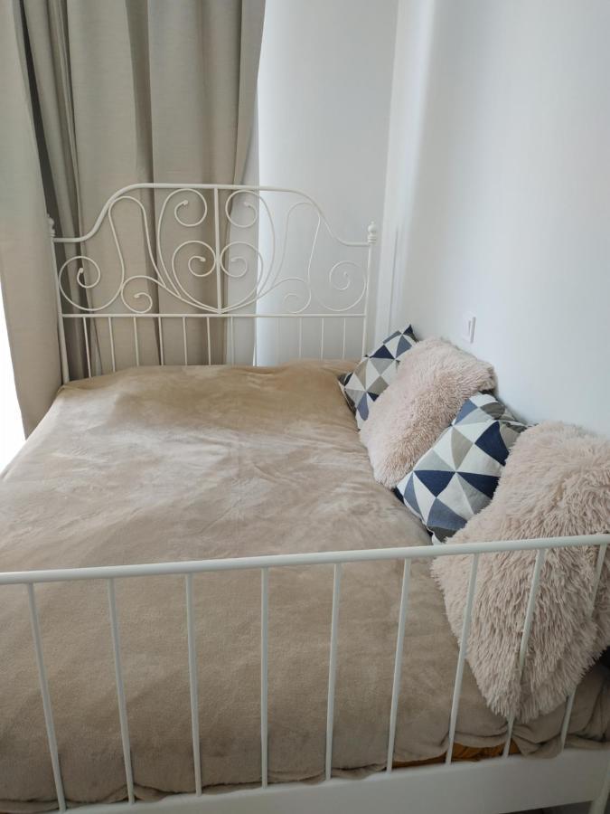 Pantheon Apartment Kalamata Bagian luar foto