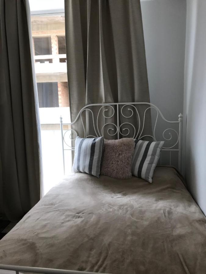 Pantheon Apartment Kalamata Bagian luar foto