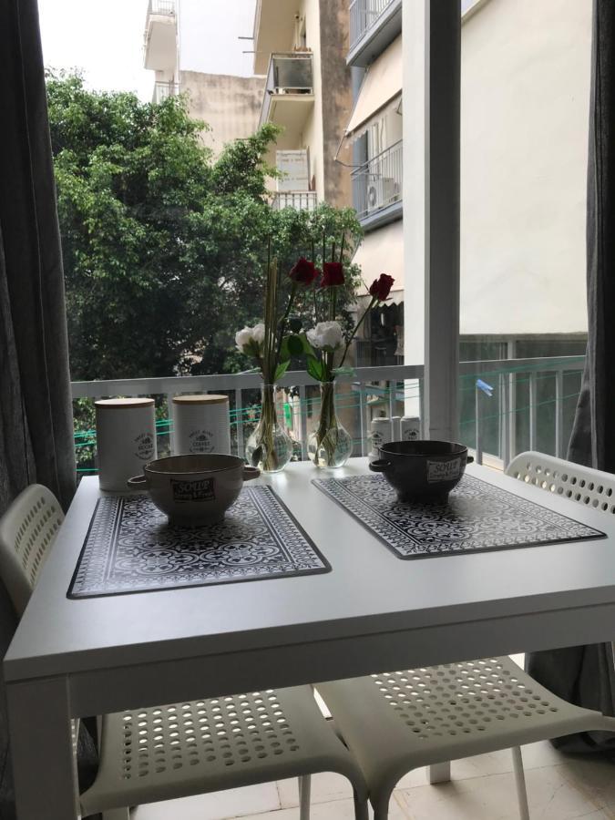 Pantheon Apartment Kalamata Bagian luar foto