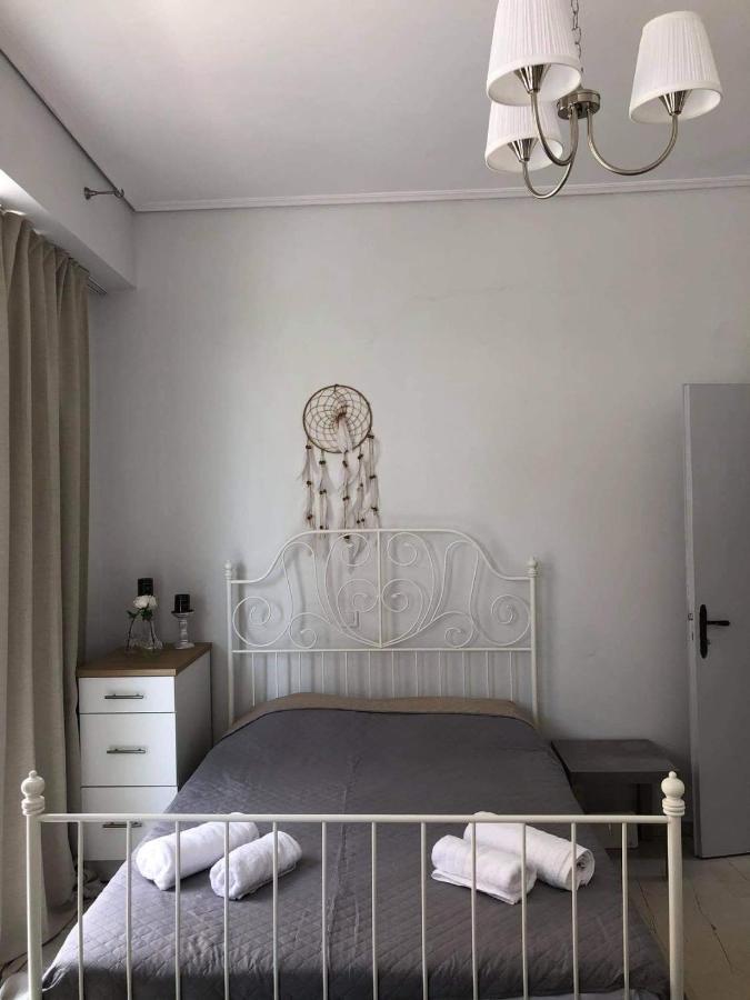 Pantheon Apartment Kalamata Bagian luar foto